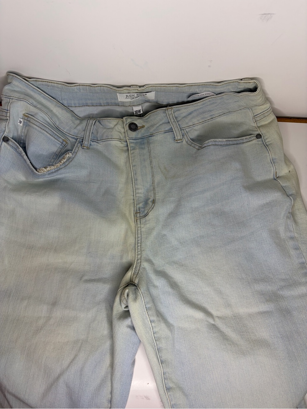Judy Blue Pale Blue High-Rise Women's Capris